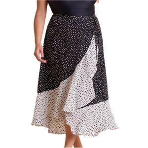 NWOT Summersalt The Beach to Brunch Wrap Skirt/Sarong Cover-up Black and White M